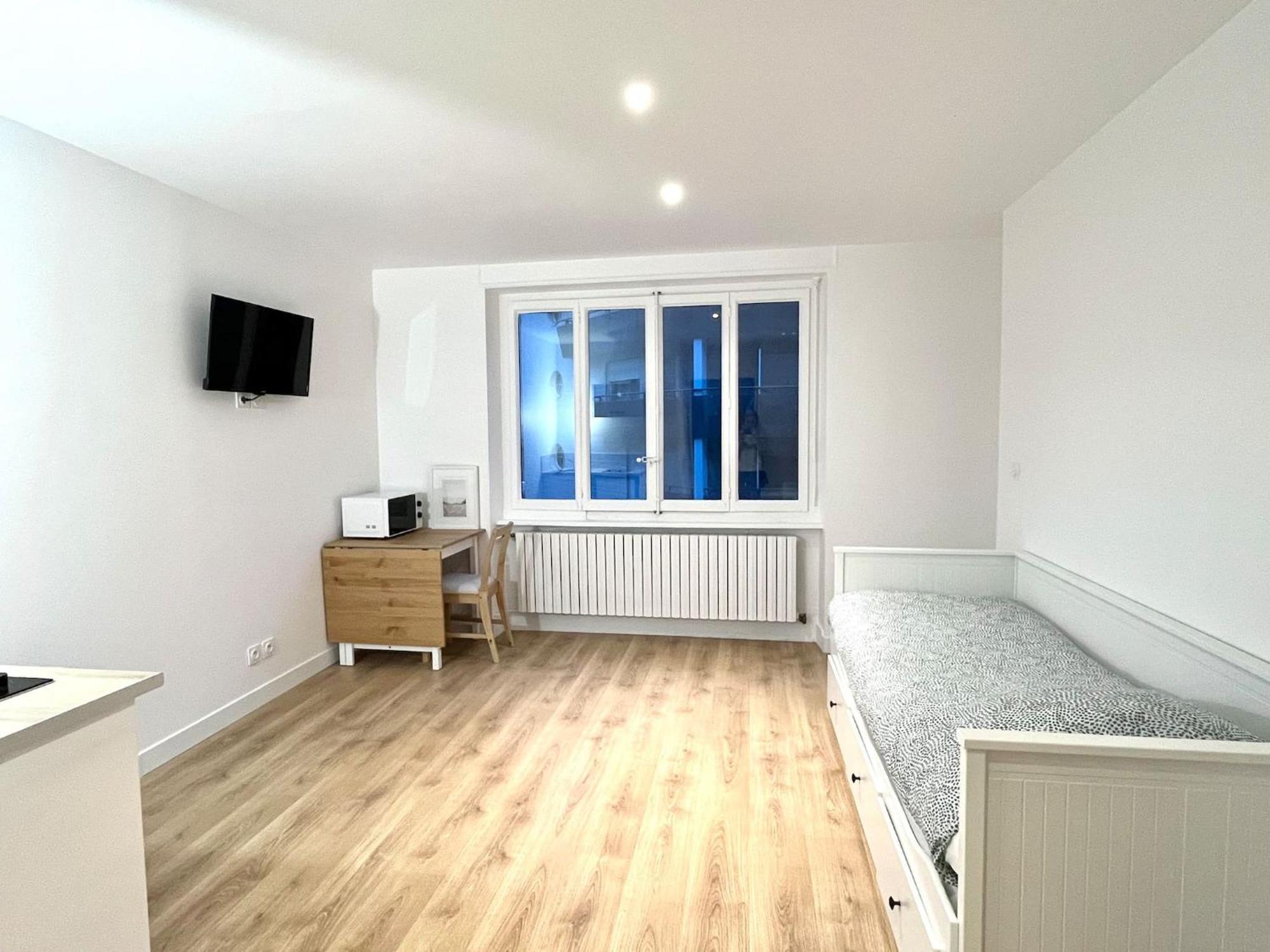 M23 Studio Proche Gare Annemasse Exterior photo